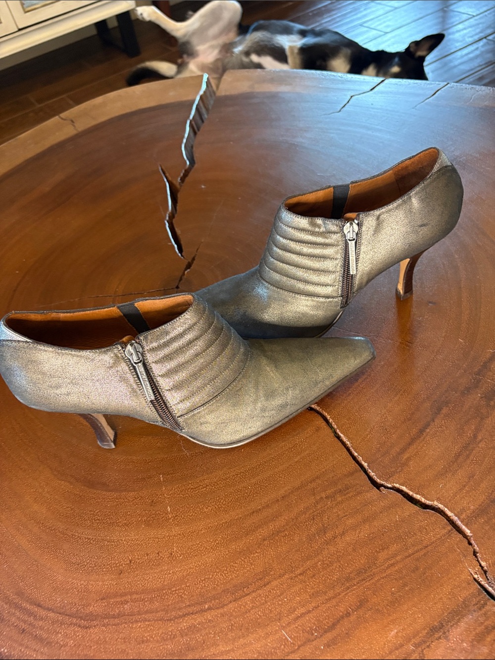 Donald J. Pliner Monica Womens Taupe Pewter Metallic High Heel Booties Sz 8.5